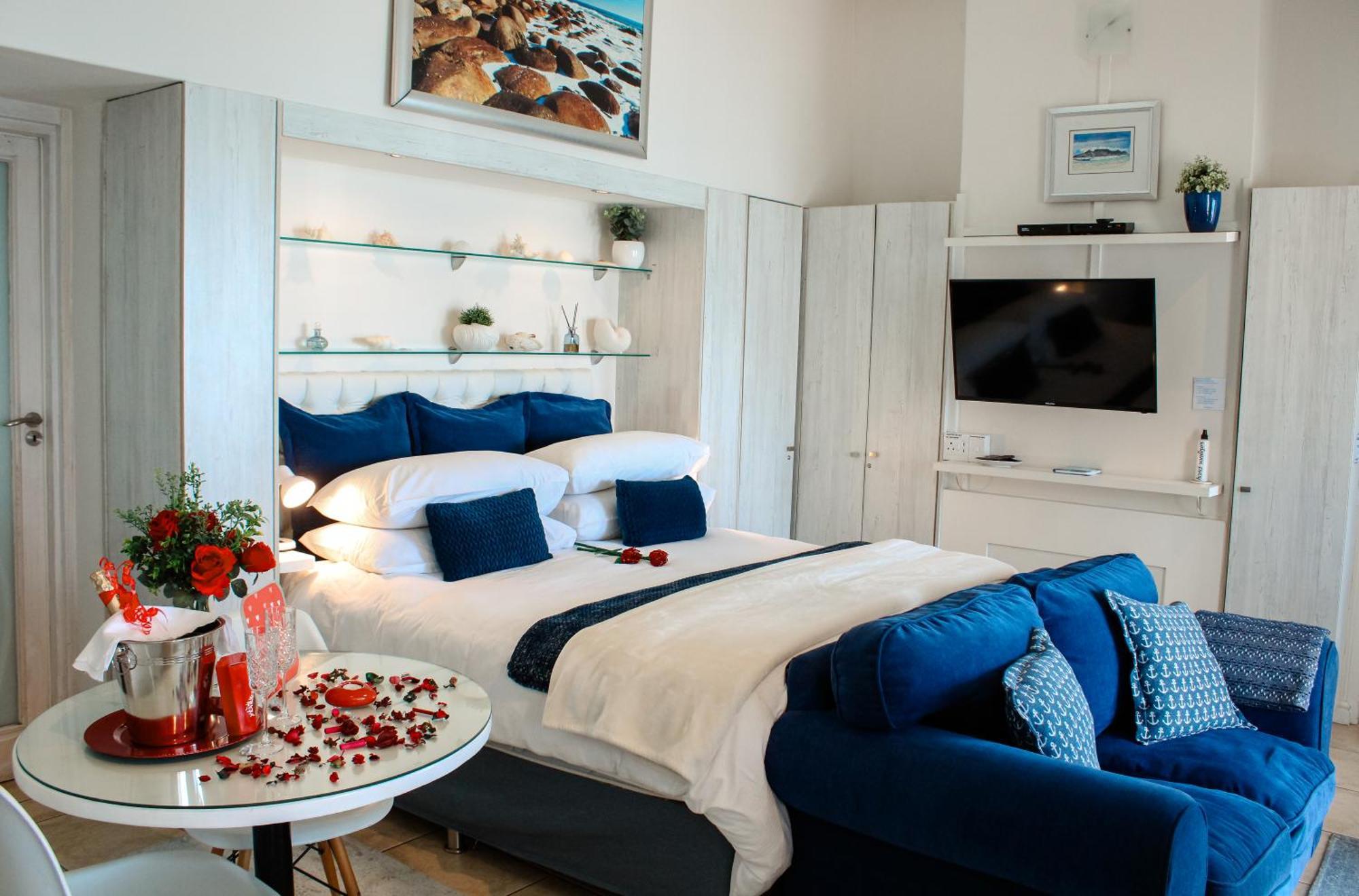 185 On Beach Boutique Suites Gordonʼs Bay Zewnętrze zdjęcie
