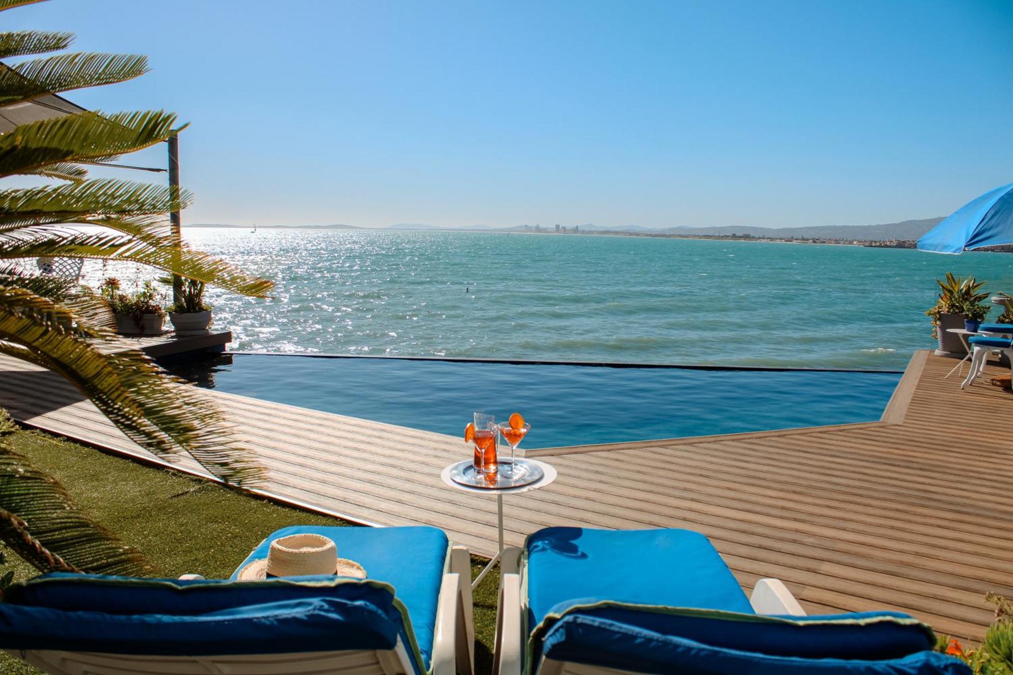 185 On Beach Boutique Suites Gordonʼs Bay Zewnętrze zdjęcie