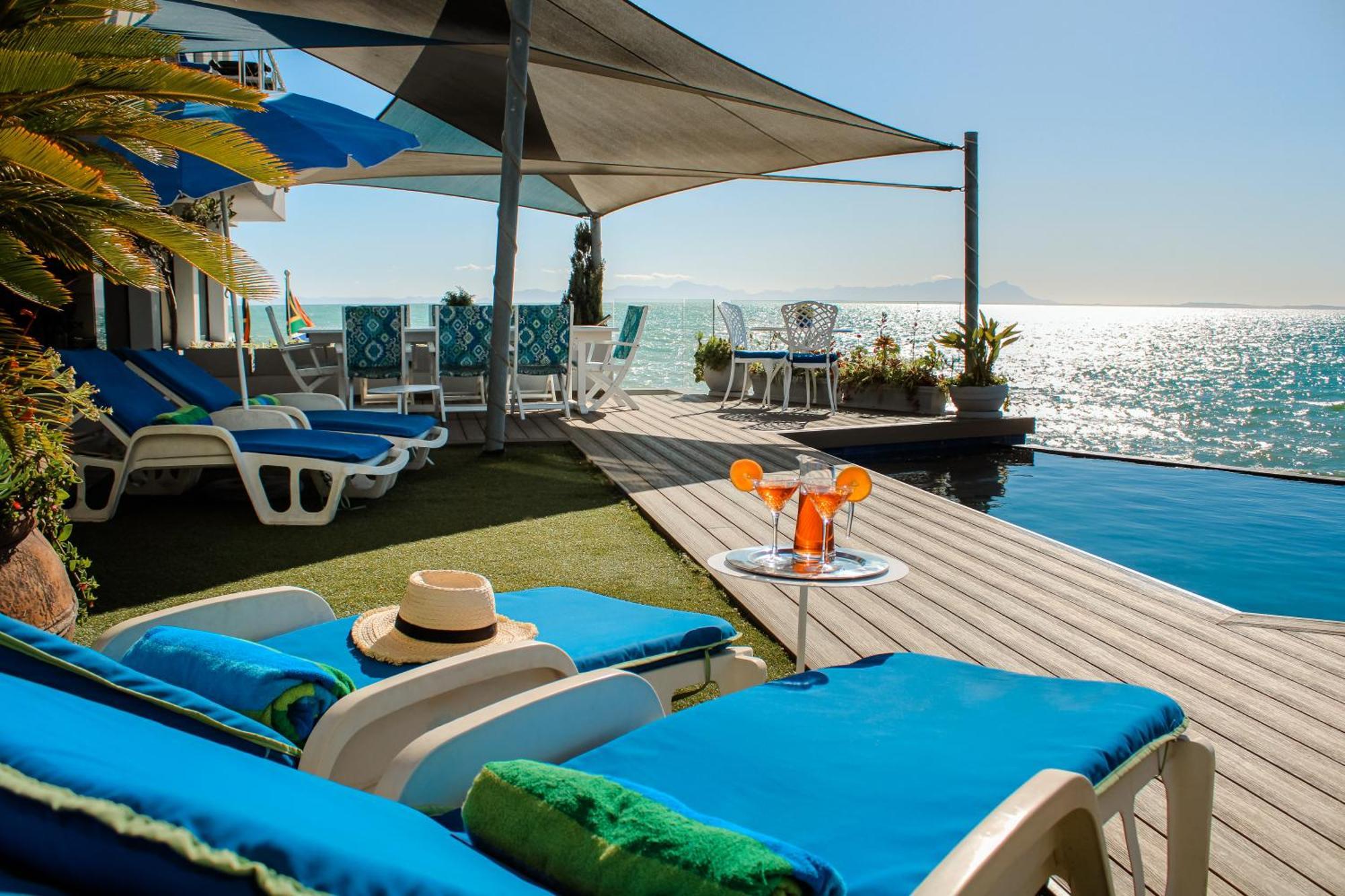 185 On Beach Boutique Suites Gordonʼs Bay Zewnętrze zdjęcie
