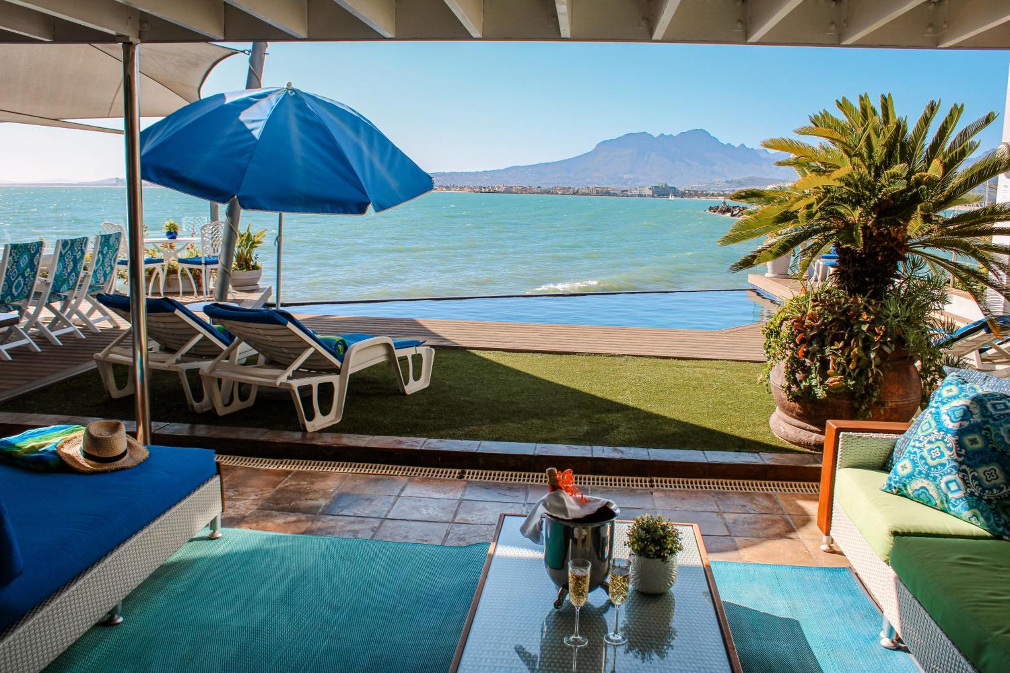 185 On Beach Boutique Suites Gordonʼs Bay Zewnętrze zdjęcie