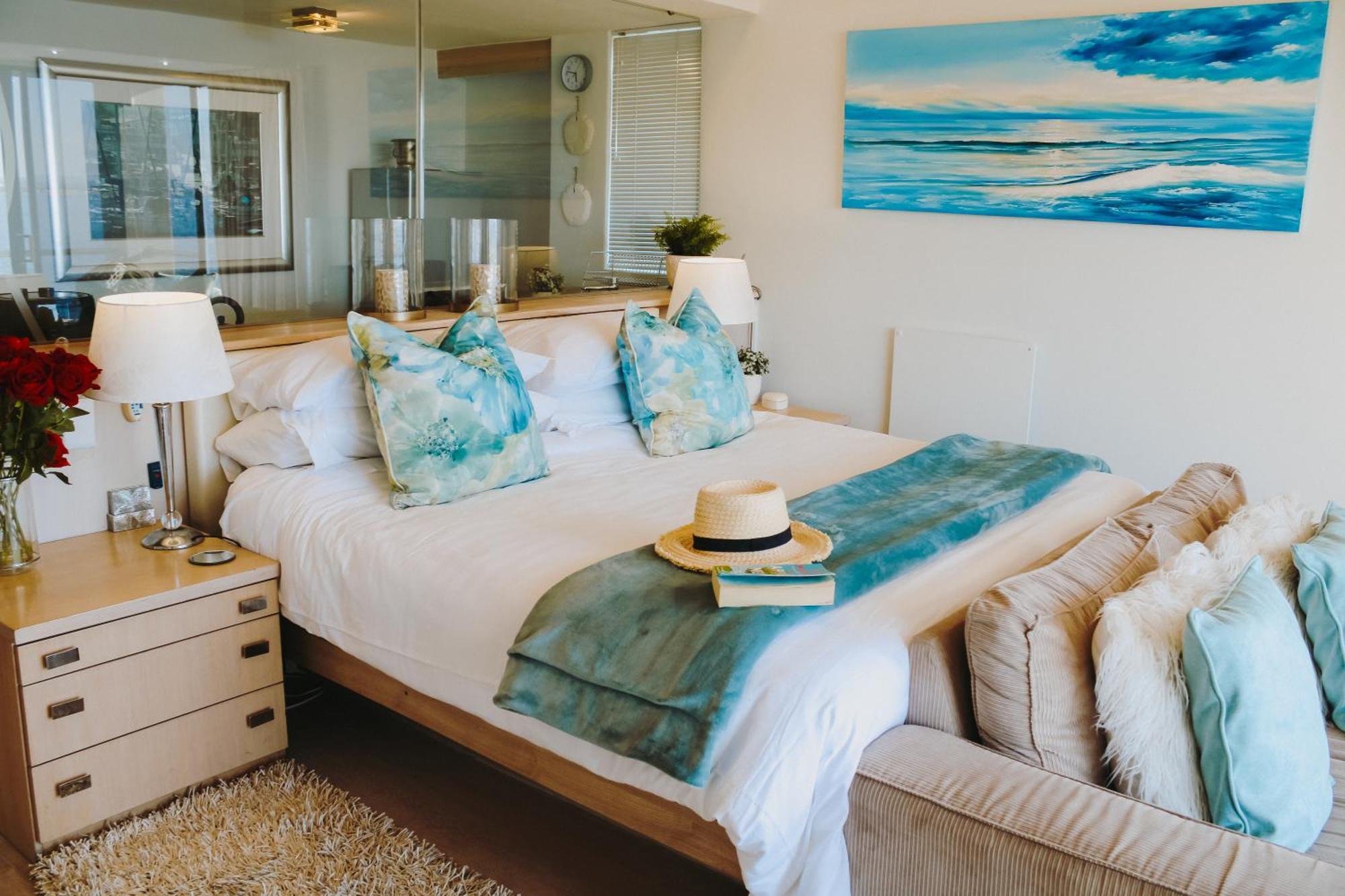 185 On Beach Boutique Suites Gordonʼs Bay Zewnętrze zdjęcie
